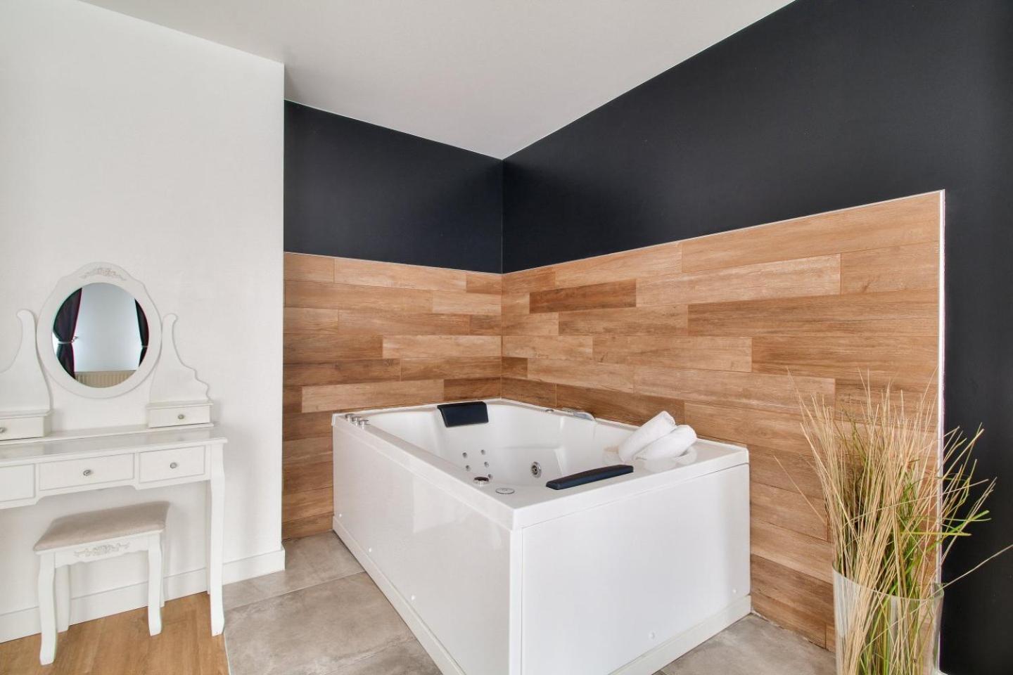 123Home - Suite & Spa Xl Montévrain Exteriér fotografie